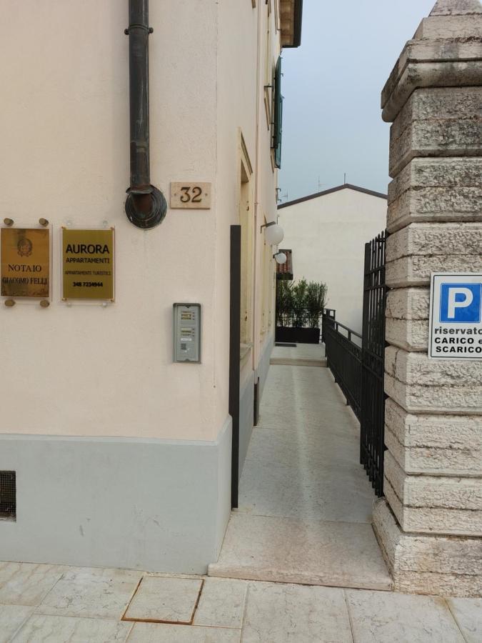 Aurora Appartamenti - A 150M Dall Ospedale Sacro Cuore Negrar Kültér fotó